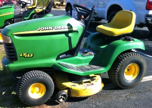 John Deere LT155 15HP Kohler Engine 38" Deck $695