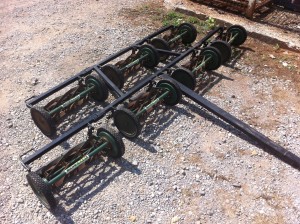 10' Reel Mower. Gangs fold up for easy transport Great Condition Hardly Used $1295