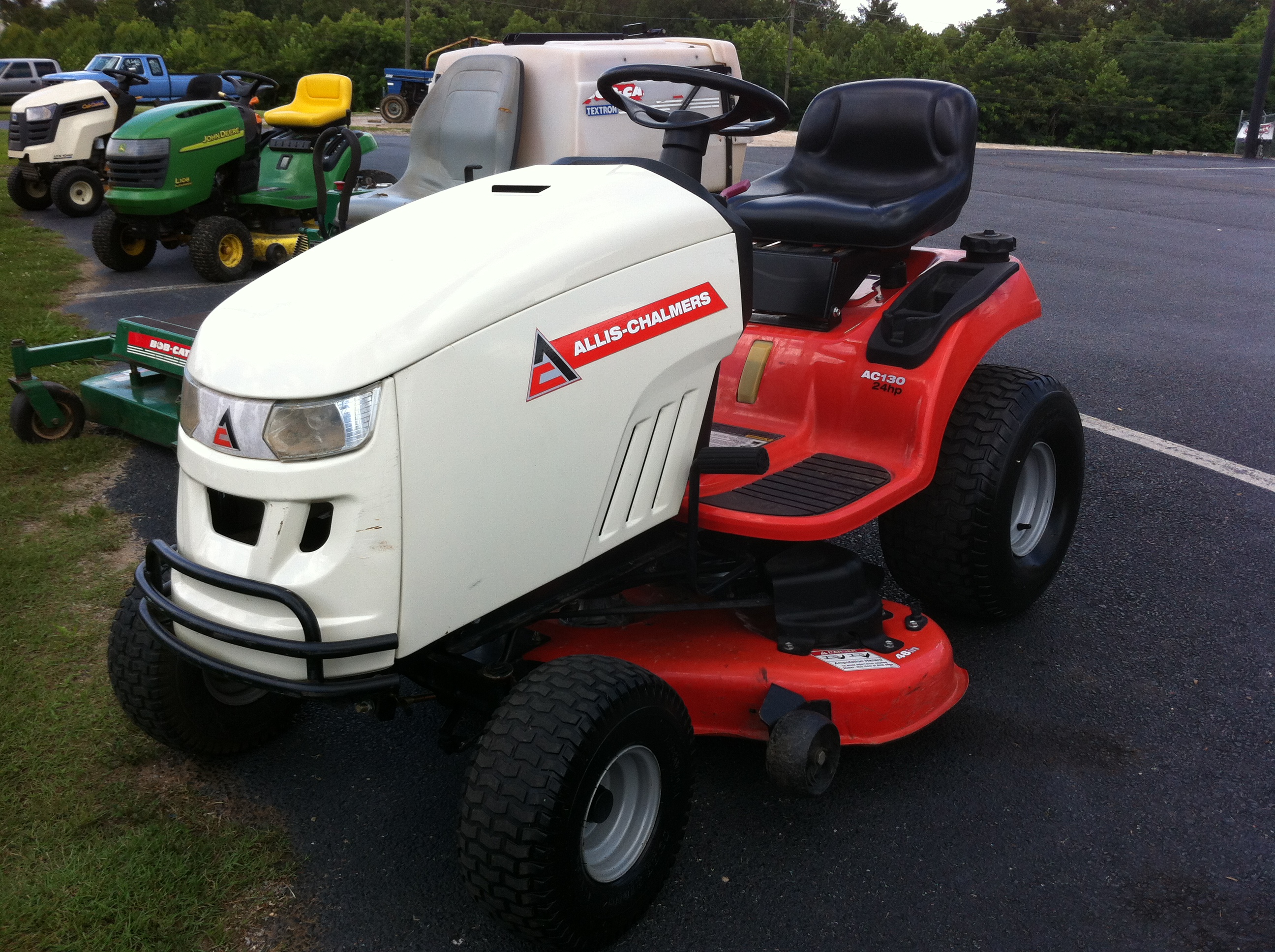 2011 Allis-Chalmers AC130 24HP Pro-Grade Engine 46" mower deck Excellent condition!!! $1195 