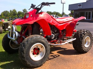 1998 Honda Fourtrax 250R 2 Stroke Aftermarket pipe and nerfbars Everything else is stock Cranks and Runs good $2495