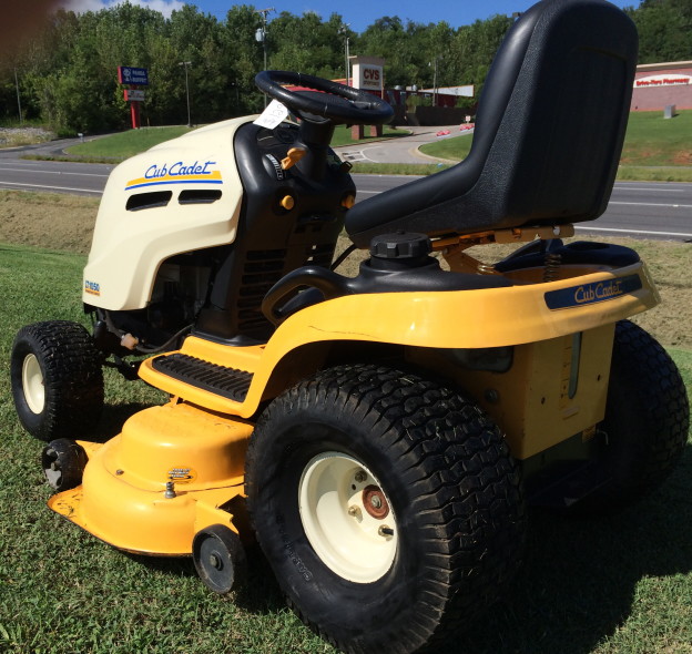 Cub Cadet LT1050 Kiel Equipment