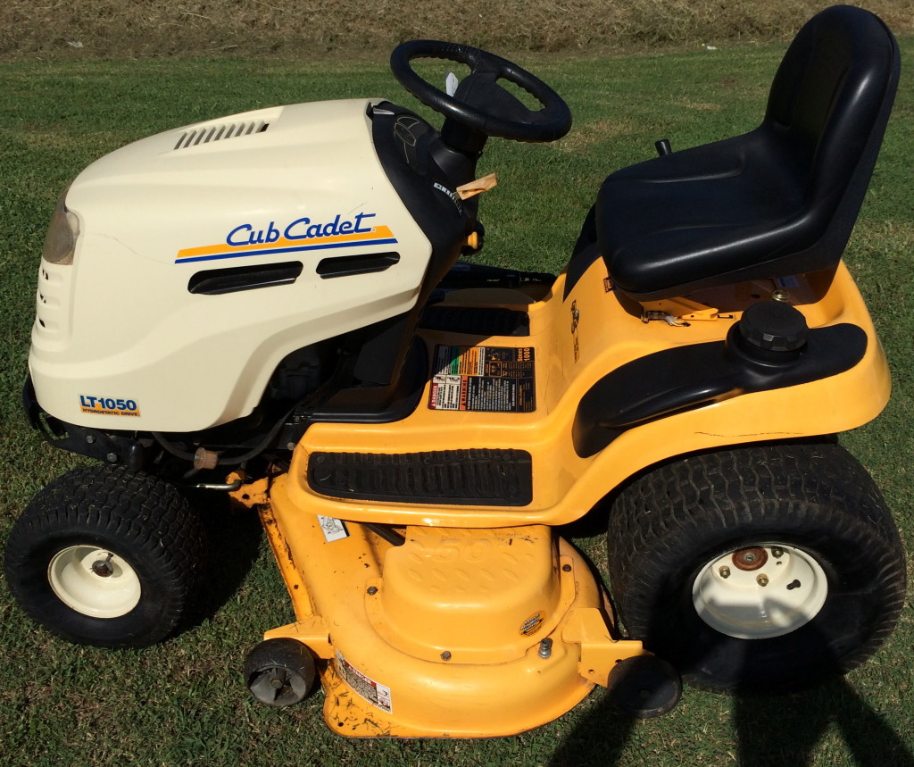 Cub Cadet LT1050 Kiel Equipment