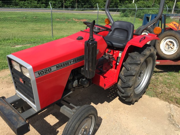 Massey Ferguson 1020 | Kiel Equipment