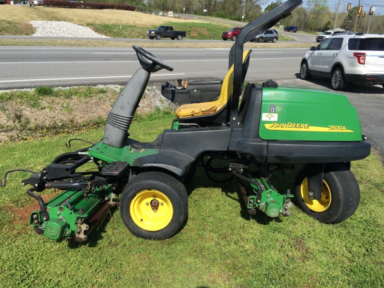 John Deere 2500a 