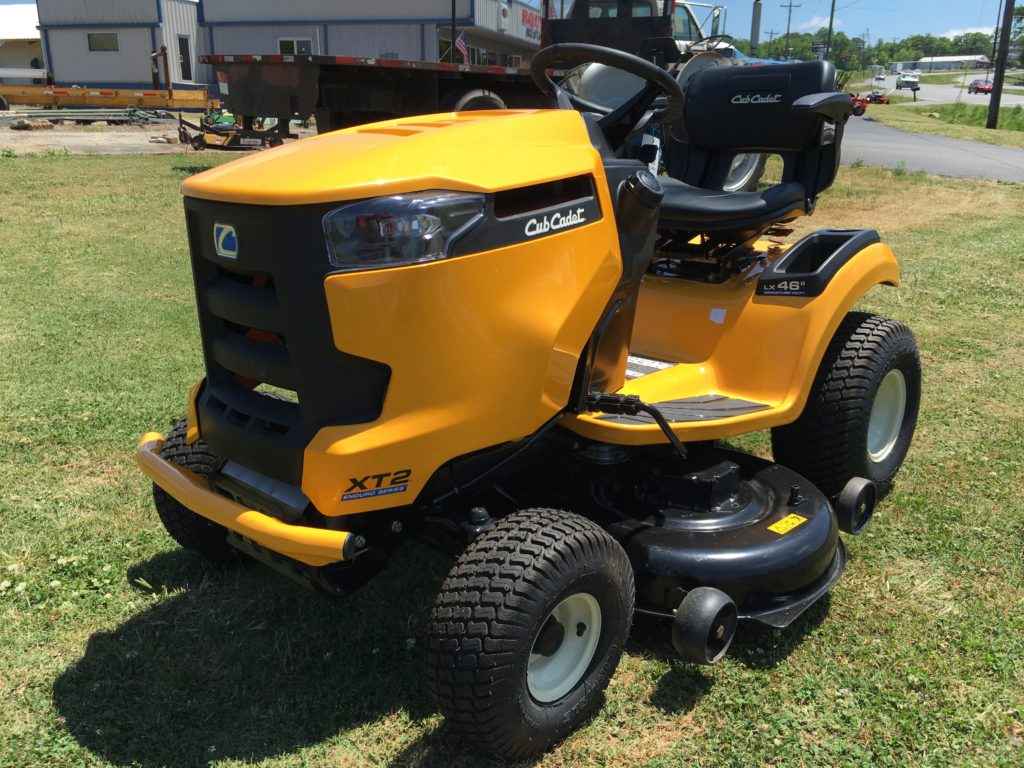 Cub Cadet XT2 | Kiel Equipment