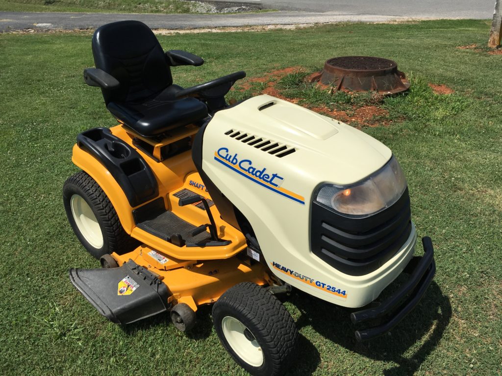 Cub Cadet GT2544 | Kiel Equipment