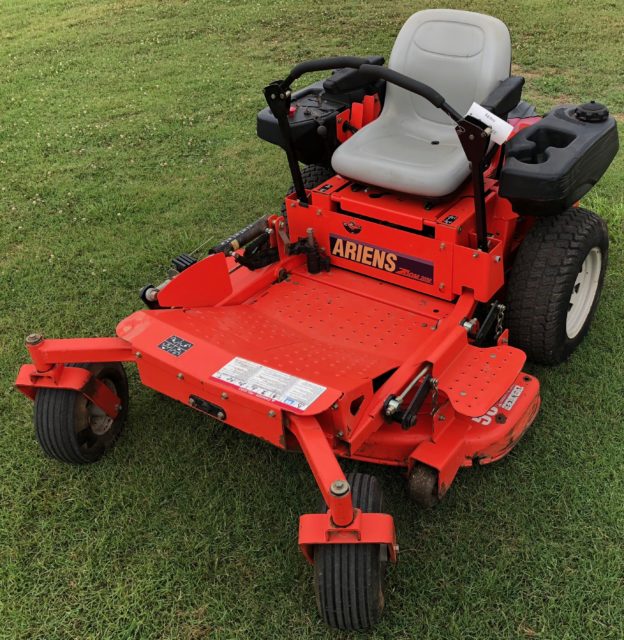 Ariens Zoom 2050 Hyd Deck | Kiel Equipment