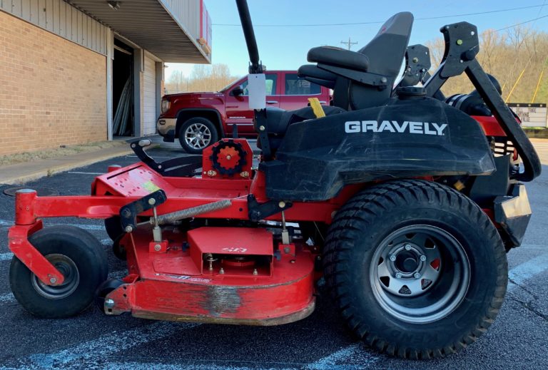 Gravely ProTurn 460 Kiel Equipment